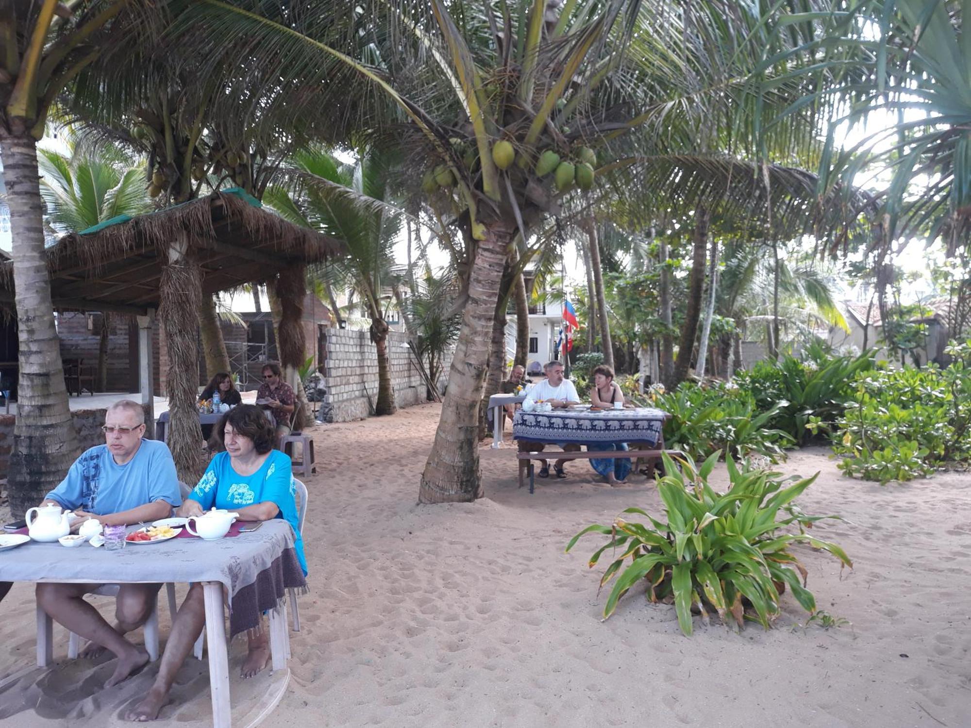 Arcade Beach Hotel Bentota Exterior foto
